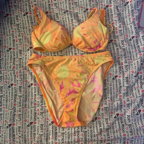 Vintage 90s floral bikini - Picture 1 of 2